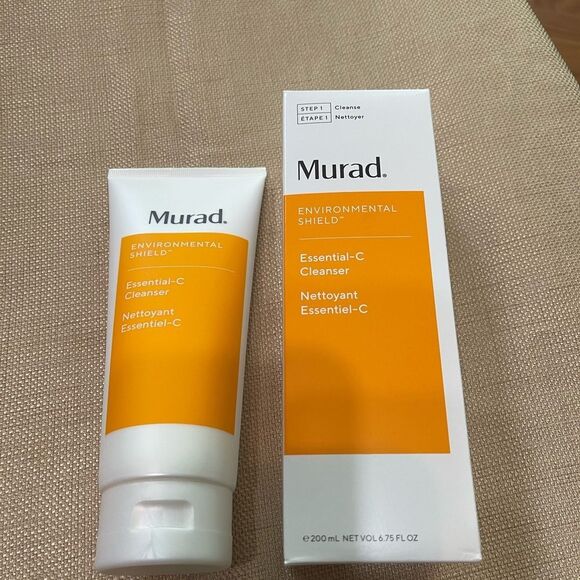 Murad Environmental Shield Essential-C Cleanser - Vibrant Orange - Picture 1 of 1